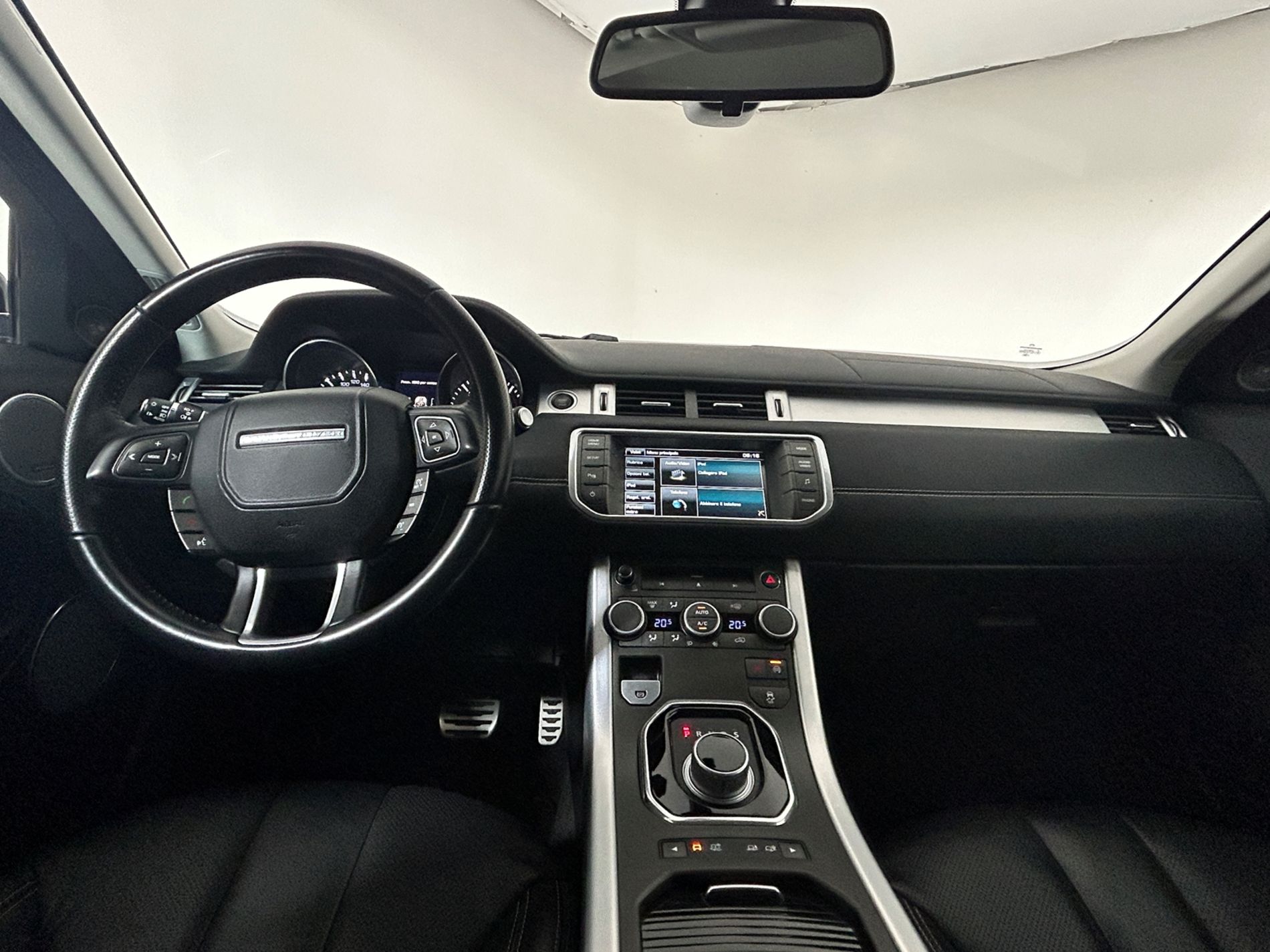 Land Rover Range Rover Evoque Dynamic 2.2 td4 SE 150cv automatico 9 rapporti - Autoviemme